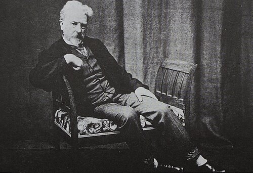 Ernst Leitz. Foto: Unknown author, Ernst Leitz circa 1910, als gemeinfrei gekennzeichnet; https://upload.wikimedia.org/wikipedia/commons/6/68/Ernst_Leitz_circa_1910.jpg